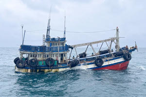 Điều tra vụ người đàn ông tử vong tại kè biển ở Lâm Đồng
