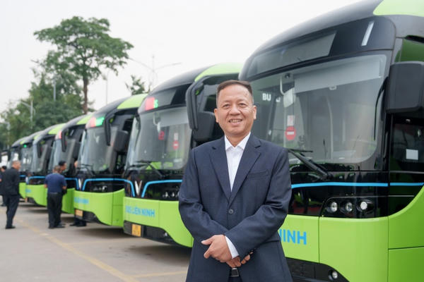 Liên Ninh chuyển đổi 100% sang xe buýt điện VinFast Liên Ninh chuyển đổi 100% sang xe buýt điện VinFast