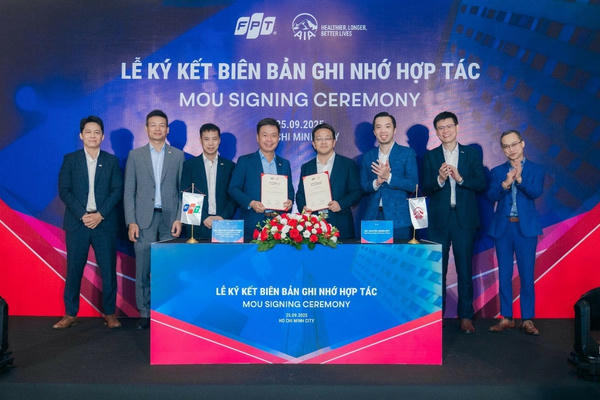 FPT hợp tác AIA Việt Nam số hóa bảo hiểm sức khỏe