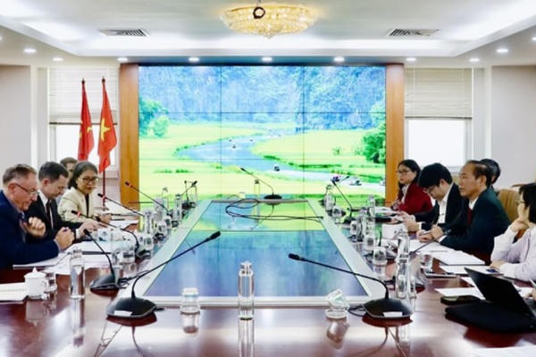 Việt Nam - Hoa Kỳ hợp tác triển khai dự án hơn 15,2 triệu USD phát triển cá rô phi