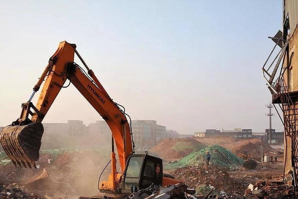 'Thành phố bọt biển' Trung Quốc thất thủ trước bão lũ cực đoan