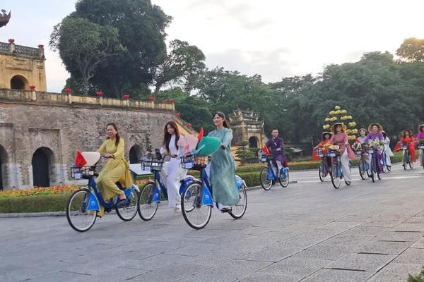 Xây dựng văn hóa người Hà Nội trong kỷ nguyên mới