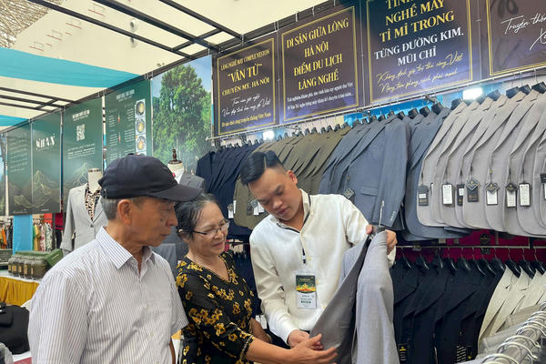 Số doanh nghiệp tăng mạnh, vốn bổ sung vào nền kinh tế gấp đôi cùng kỳ