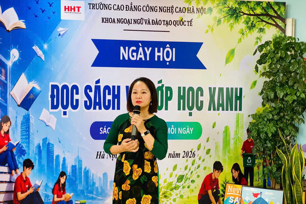 HHT và tấm "hộ chiếu" Số - Xanh - Anh ngữ