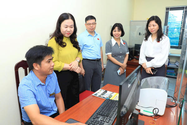 Xã Phượng Dực: Điểm sáng trong phát triển kinh tế số qua các phiên livestream bán hàng