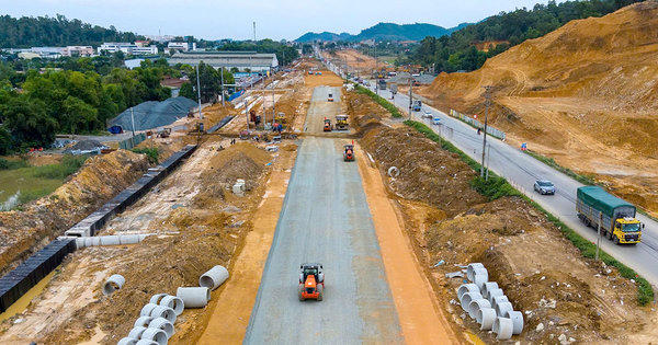 Trên công trường xây dựng cao tốc Đại lộ Thăng Long nối quốc lộ 21 với cao tốc Hà Nội - Hòa Bình: Nỗ lực tăng tốc về đích