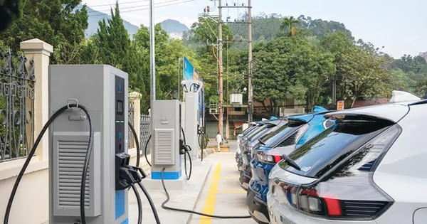Đề xuất quy chuẩn về trụ sạc, trạm sạc xe điện