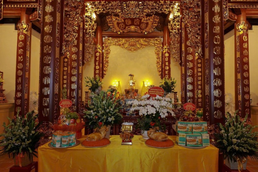 Trước buổi lễ, Ban Lãnh đạo Hội đồng hương Nghệ An, Ban Lãnh đạo Hội đồng hương Thành phố Vinh, Ban Lãnh đạo Hội doanh nghiệp Thành phố Vinh tại Hà Nội cùng các thành viên và đông đảo người con xứ Nghệ hiện đang sinh sống và học tập, làm việc tại mảnh đất