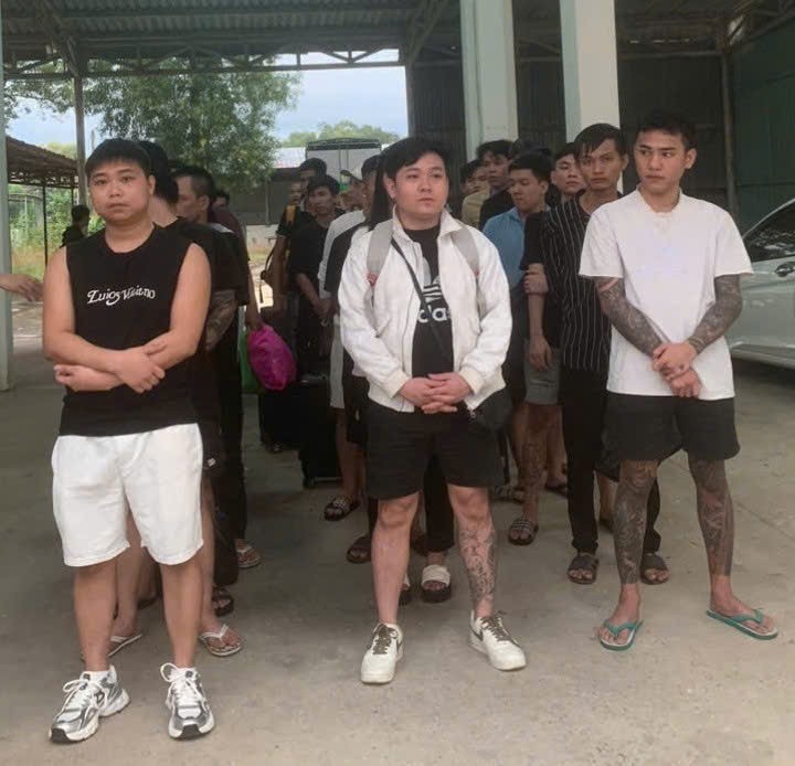 các đối tượng trong đường dây