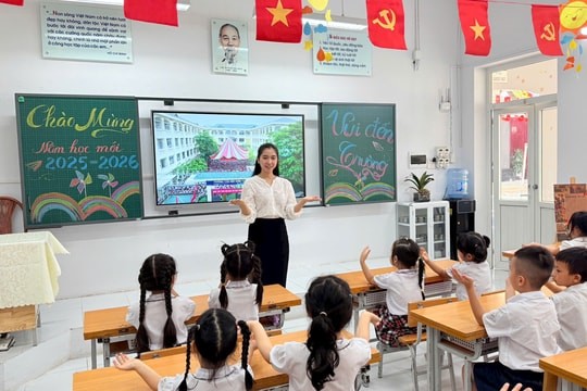 Đề xuất loạt chính sách hỗ trợ, thu hút và trọng dụng nhà giáo