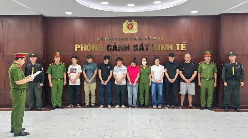 Các đối tượng bị bắt giữ. (Ảnh: Công an TP HCM)
