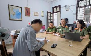 Phạt 7,5 triệu đồng vì đăng ảnh AI sai sự thật về cổng chào Tết Phạt 7,5 triệu đồng vì đăng ảnh AI sai sự thật về cổng chào Tết