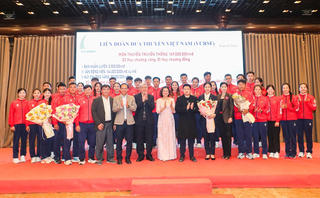 Trao thưởng 312 triệu đồng tôn vinh những tấm huy chương xuất sắc của Đua thuyền Việt Nam