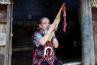 “Kho tri thức sống” của buôn làng Cơ Tu
