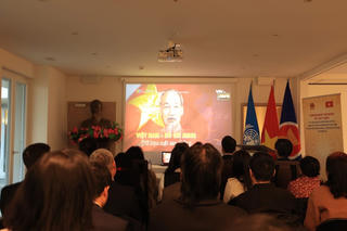 Phái đoàn Thường trực Việt Nam tại Geneva tổ chức tọa đàm tôn vinh Chủ tịch Hồ Chí Minh