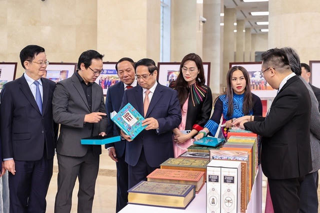 Tăng cường sự lãnh đạo của Đảng đối với hoạt động xuất bản trong tình hình mới Tăng cường sự lãnh đạo của Đảng đối với hoạt động xuất bản trong tình hình mới