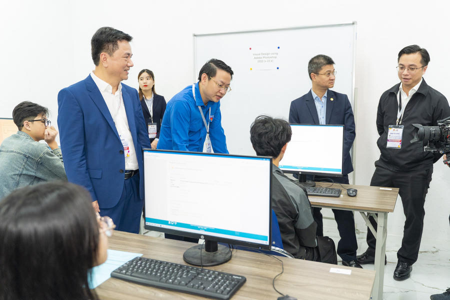 Thiết kế đồ họa vẫn luôn là nghề được các công ty công nghệ săn đón mặc cho sự phát triển như vũ bão của trí tuệ nhân tạo (AI)