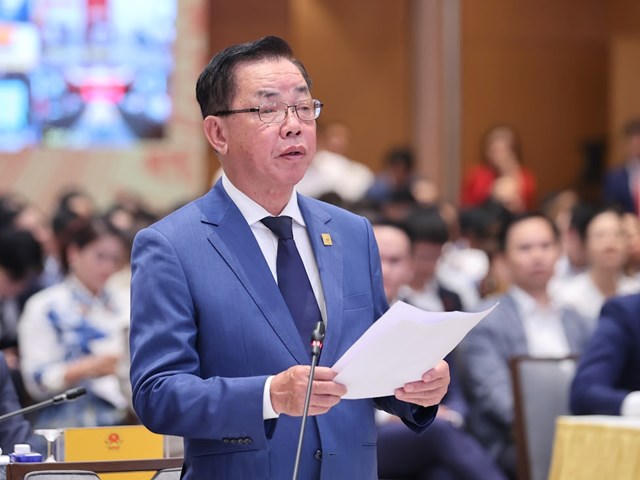 Chủ tịch Hiệp hội Thương mại giống c&acirc;y trồng Việt Nam Trần Mạnh B&aacute;o mong muốn Nh&agrave; nước sớm x&acirc;y dựng v&agrave; ban h&agrave;nh cơ chế ri&ecirc;ng cho doanh nghiệp khoa học c&ocirc;ng nghệ trong lĩnh vực n&ocirc;ng nghiệp bao gồm đất đai, t&iacute;n dụng, thuế, đ&agrave;o tạo - Ảnh: VGP/Nhật Bắc &nbsp;