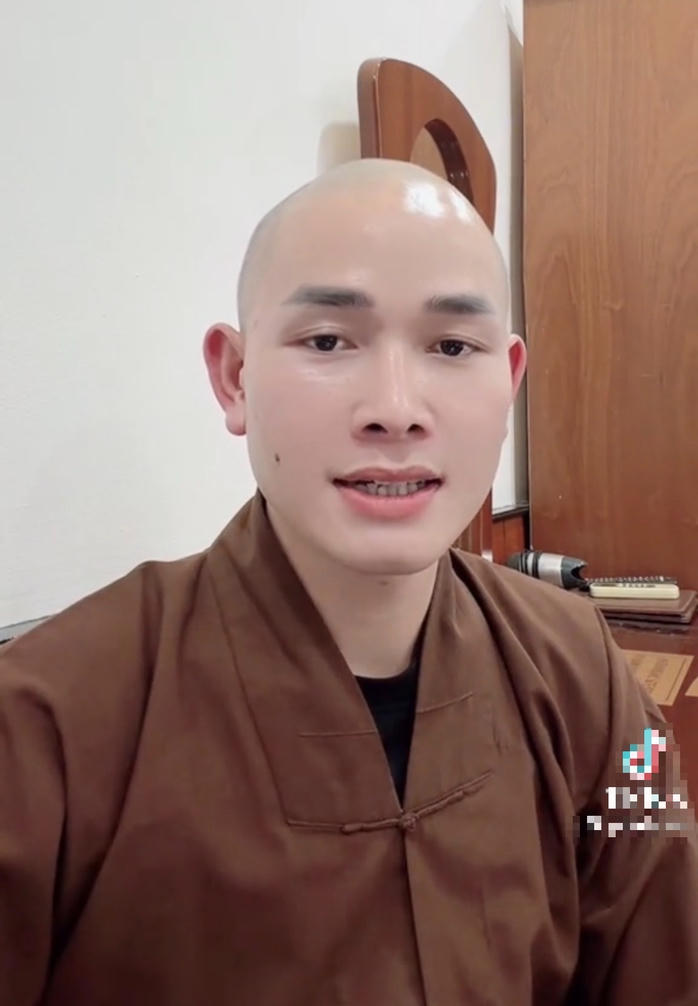 Chủ kênh TikTok Phú Tử xin lỗi về hành vi Gây rối trật tự công cộng - Ảnh 2. Chủ kênh TikTok Phú Tử xin lỗi về hành vi Gây rối trật tự công cộng - Ảnh 2.