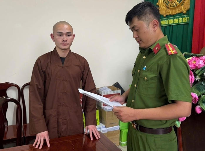 Khởi tố Vũ Hoàng Phú - chủ kênh TikTok Phú Tử do “gây rối trật tự công cộng” - Ảnh 1.