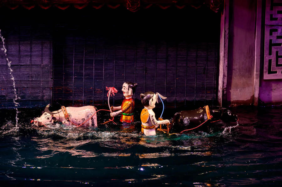A water puppetry performance usually portrays rural Vietnamese life. Photo: Thang Long Water Puppetry Theater