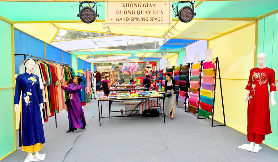 Van Phuc silk wins favor with customers in Vietnam and overseas. Photo: Van Phuc/ The Hanoi Times