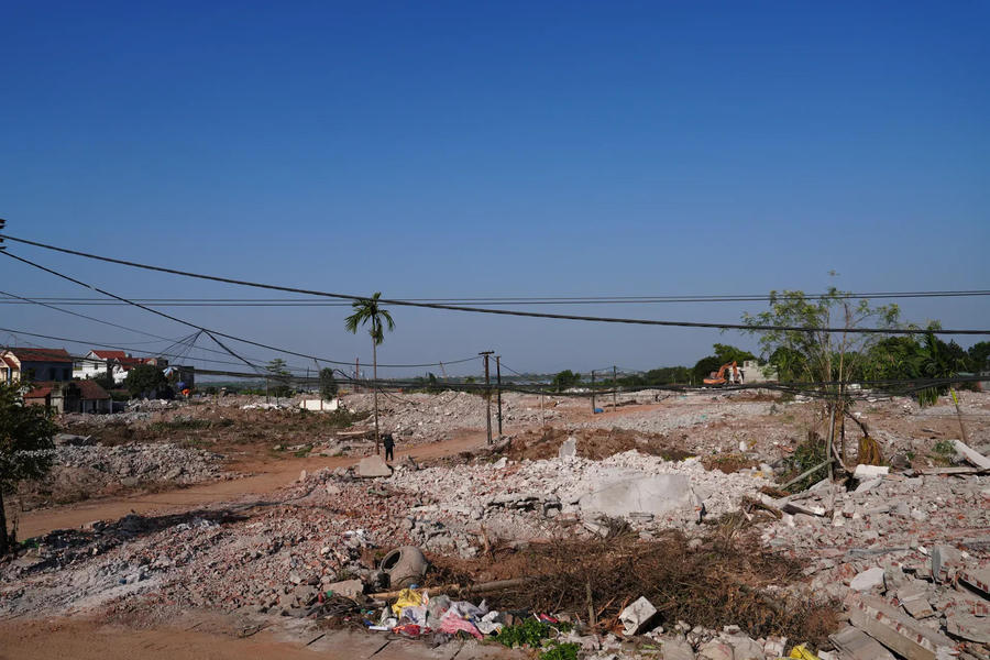 Hình ảnh 2 Land cleared and covered for the project in O Dien Commune. Photo: Duy Linh/The Hanoi Times