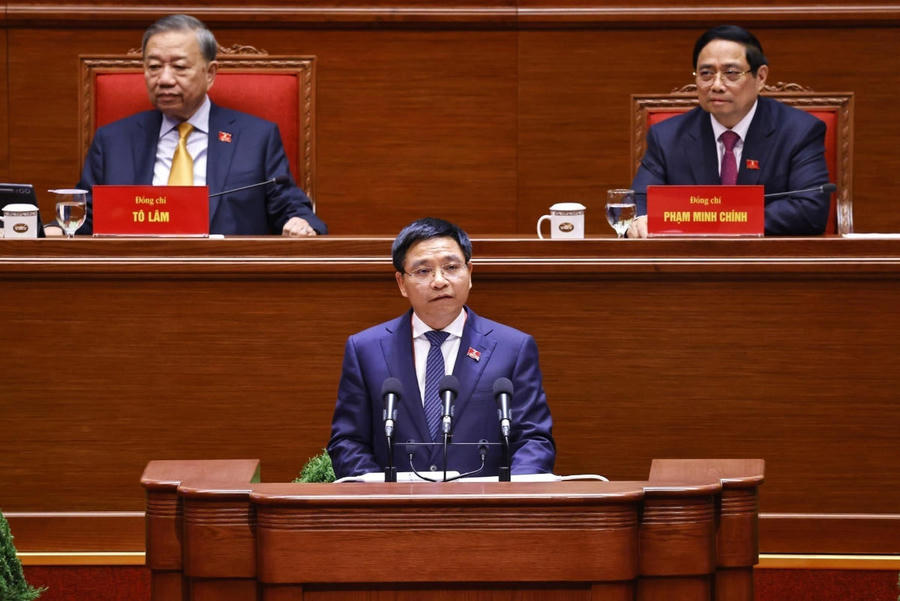 Minister of Finance Nguyen Van Thang during his speech at the 14th National Party Congress on January 21. Photo: The 14th National Party Congress Information Portal.