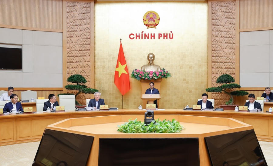 ĐỔI MỚI, SÁNG TẠO, TĂNG TỐC, BỨT PHÁ, ĐƯA ĐẤT NƯỚC VỮNG BƯỚC TIẾN VÀO KỶ NGUYÊN VƯƠN MÌNH, PHÁT TRIỂN GIÀU MẠNH, V