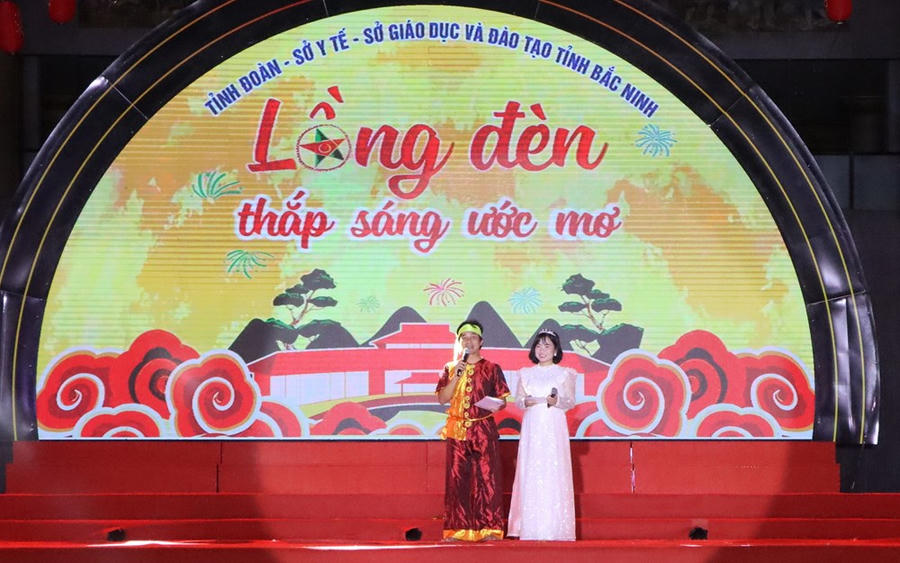 Chú Cuội, chị Hằng mang lại nhiều tiếng cười cho trẻ em