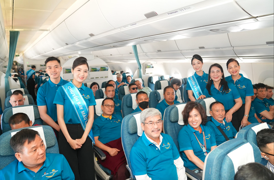 “Chuyến bay Màu Xanh – Tri ân quá khứ, lan tỏa giá trị bình đẳng giới” tiếp tục lan tỏa các giá trị nhân văn tới cộng đồng