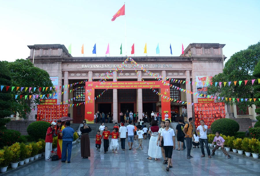 “Ngôi nhà chung” - nơi tỏa sáng sắc màu văn hoá 54 dân tộc