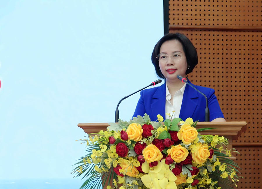 Chủ tịch Ủy ban MTTQ Việt Nam thành phố Hà Nội Bùi Huyền Mai phát biểu