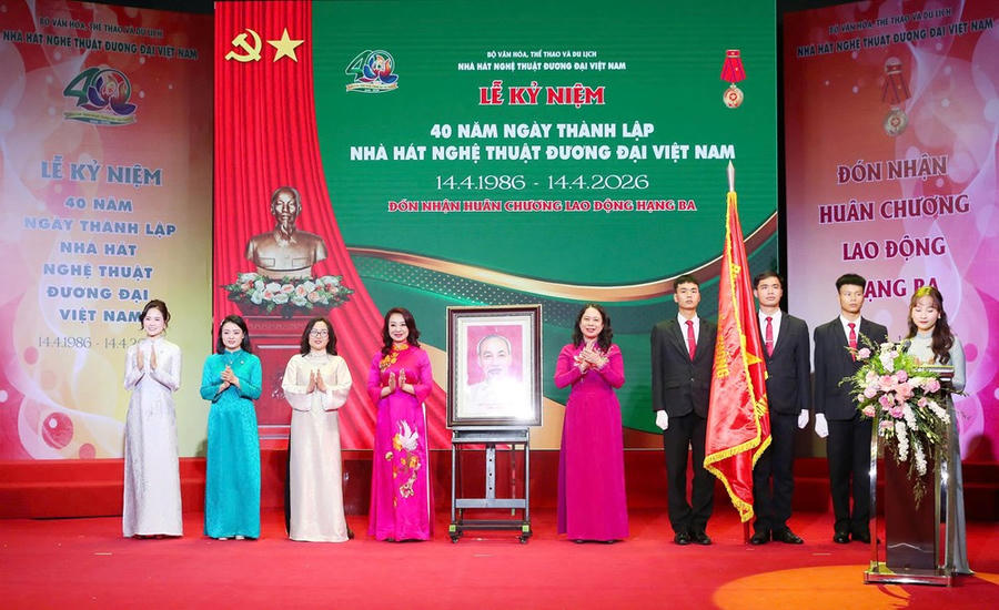 Sáng tạo dựa trên bản sắc, phát triển công nghiệp văn hóa - ảnh 3