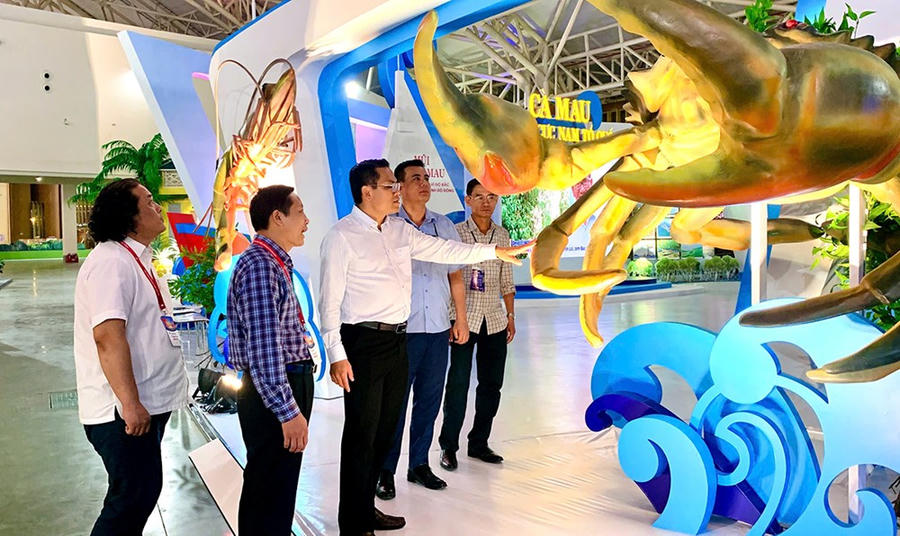 Đẩy mạnh hoạt động ngoại giao văn hóa và thông tin đối ngoại