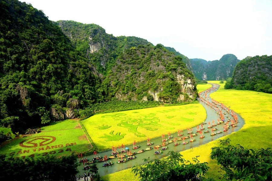 Du khách trẻ và gia đình đô thị ưa chuộng kỳ nghỉ ngắn ngày tiết kiệm chi phí. Ảnh minh hoạ