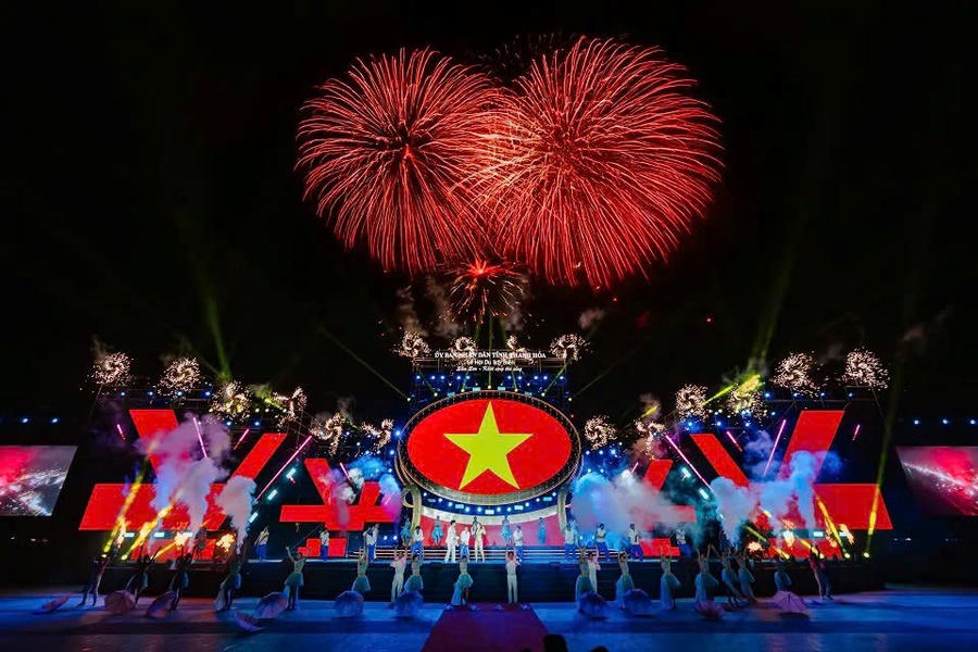 Sầm Sơn sẽ bắn pháo hoa 15 phút đêm khai hội biển 2026