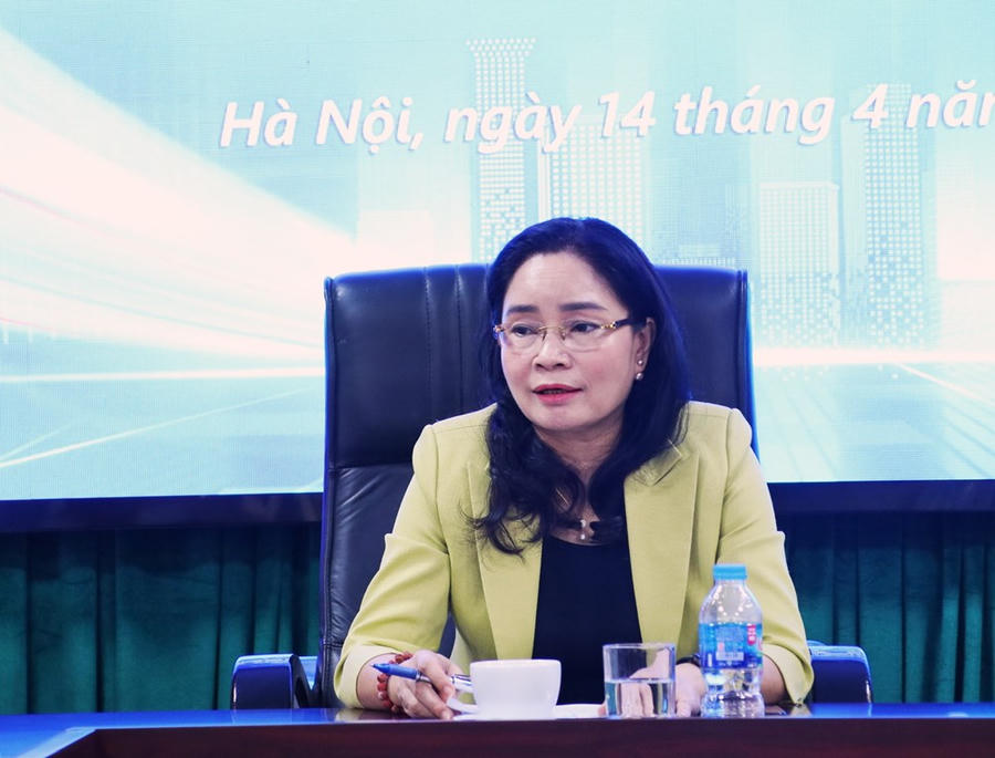 Thứ trưởng Trịnh Thị Thủy phát biểu tại buổi làm việc