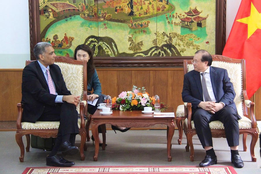 Thứ trưởng Bộ VHTTDL Tạ Quang Đông tiếp Phó Chủ tịch MPA Trevor Fernandes