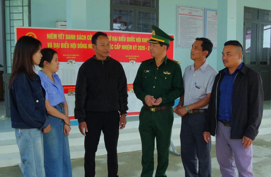 Người chỉ huy gần dân trên tuyến đầu biên giới biển Quảng Ngãi - ảnh 3