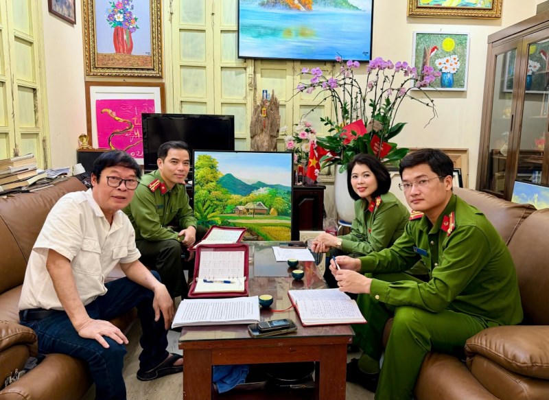 Họp Ban tổ chức Cuộc thi thơ “Xuân mới”
