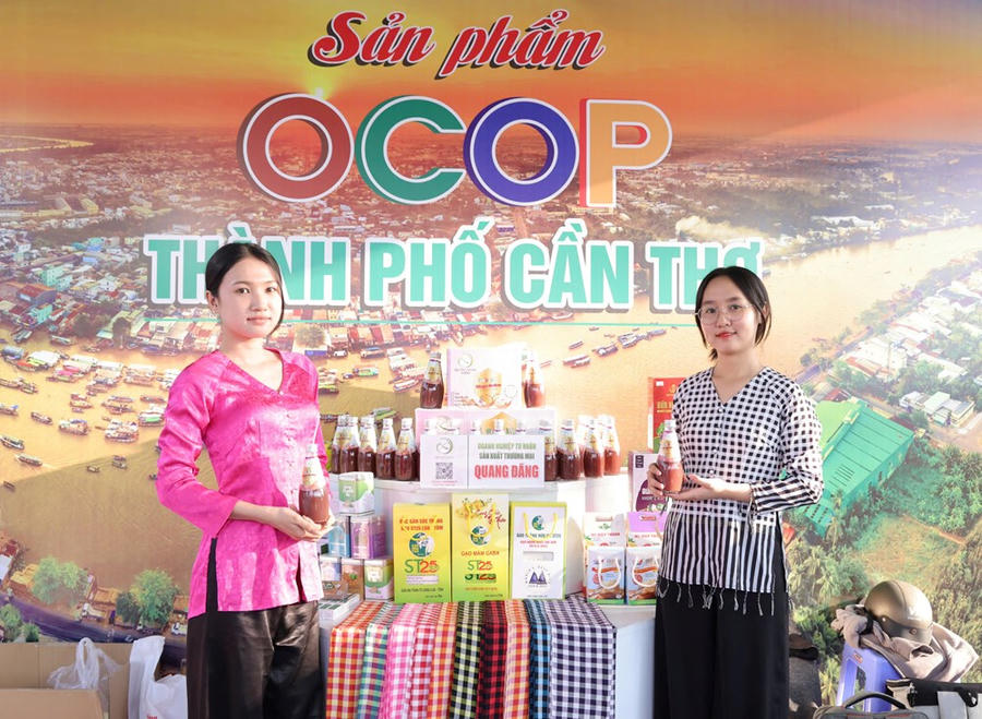 Nhiều hoạt động thiết thực trong Tết Quân Dân mừng Chôl Chnăm Thmây 2026 - ảnh 9