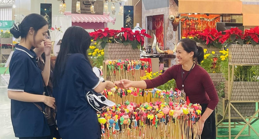 Thương hiệu làng nghề: Đòn bẩy kinh tế nông thôn Hà Nội