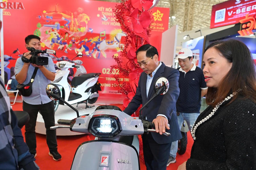 Phó Thủ tướng Bùi Thanh Sơn: Hội chợ Mùa Xuân 2026 là nơi mua sắm và hưởng thụ không khí mùa xuân