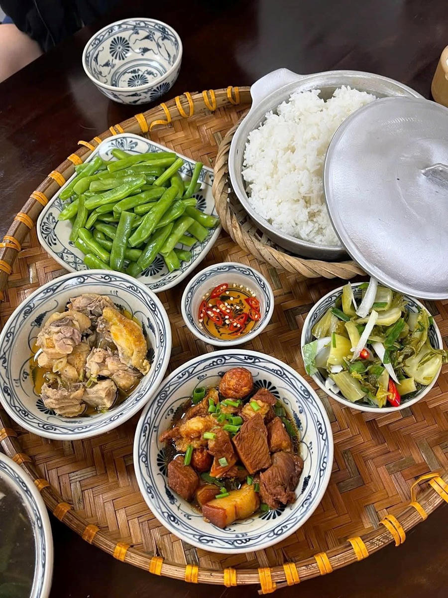 Sức hút từ cuộc thi viết về chủ đề “Bữa cơm gia đình ấm áp yêu thương”