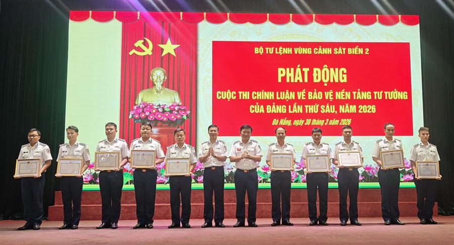 Bộ Tư lệnh Vùng Cảnh sát biển 2 phát động Cuộc thi chính luận bảo vệ tư tưởng của Đảng - ảnh 3