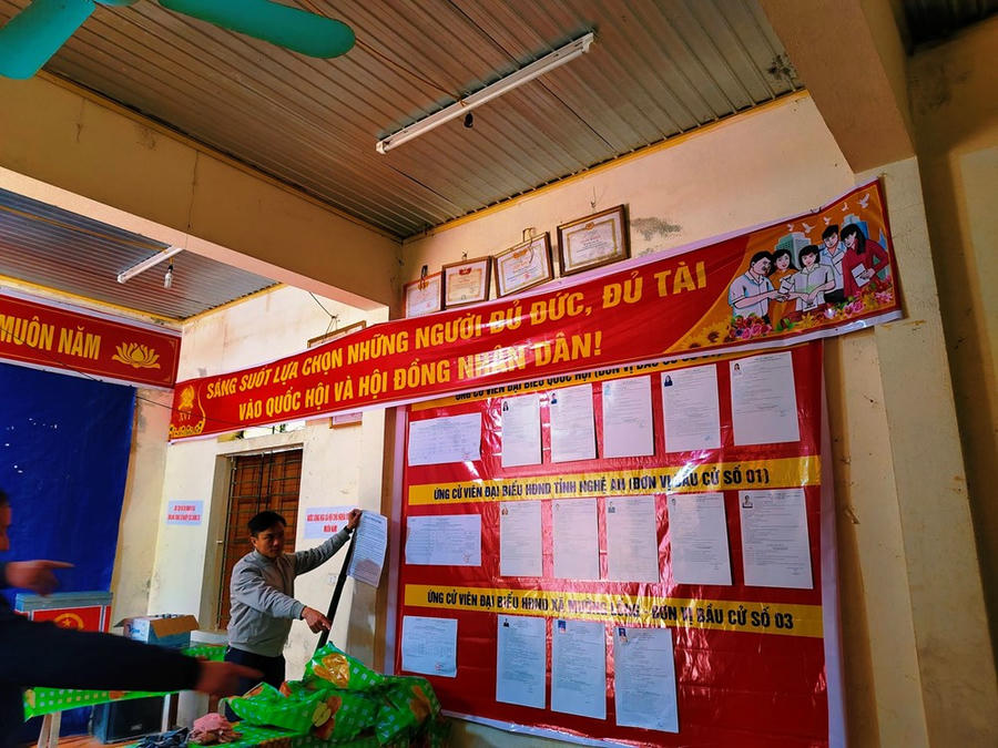 Không khí của ngày bầu cử đã rộn ràng ở nhiều xã vùng cao của tỉnh Nghệ An