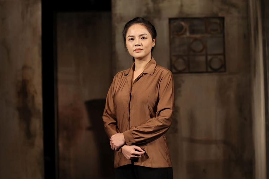Để​ nhập tâm trên sân khấu, Thu Quỳnh đã tìm về cuộc sống thật của nhân vật