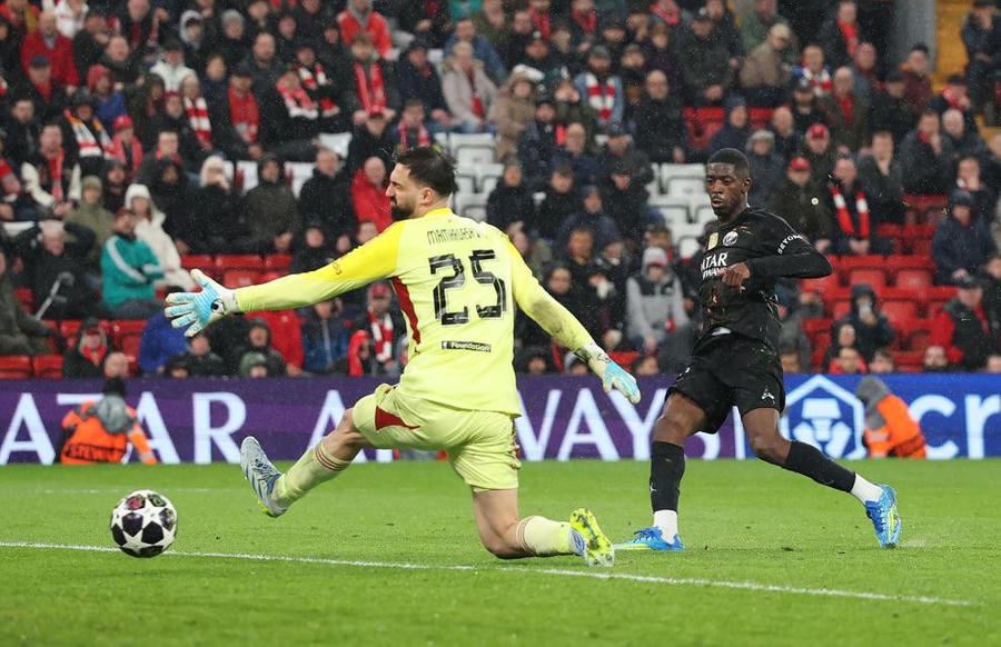 Ousmane Dembele là cầu thủ ghi cả hai bàn thắng cho PSG