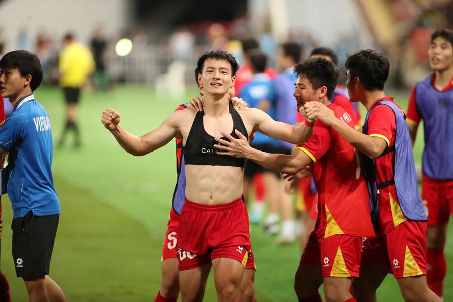 Ngược dòng ngoạn mục trước Thái Lan, U22 Việt Nam vô địch SEA Games 33 - ảnh 7